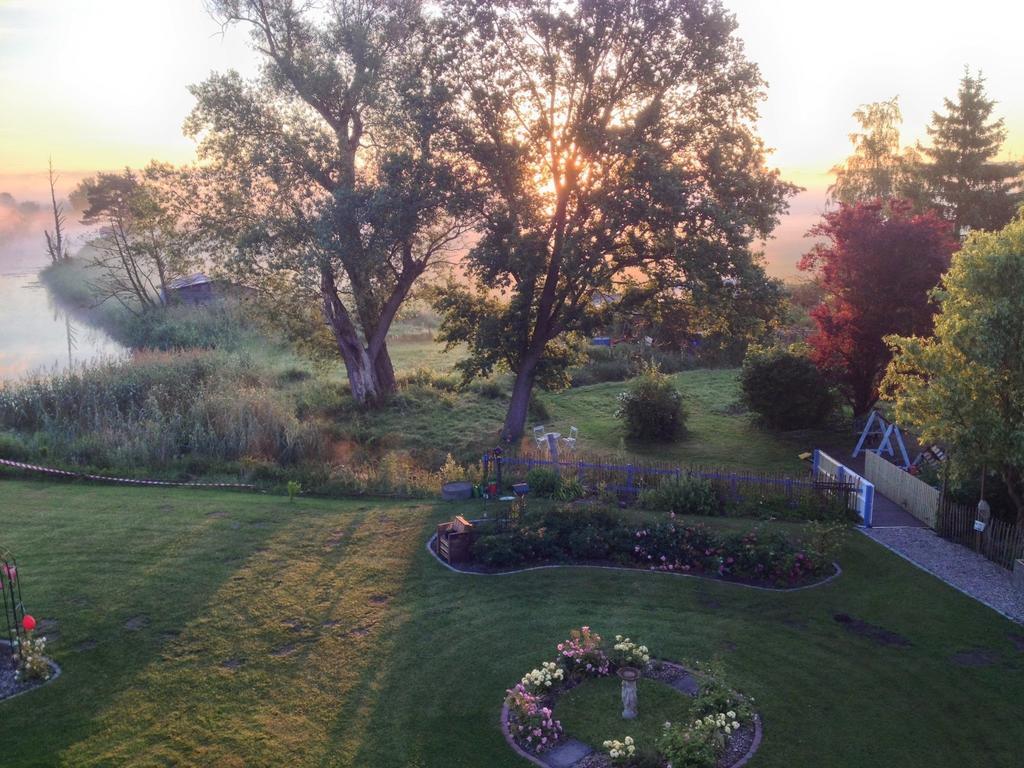 B&B Muehlenvilla Am Buetzower Hafen 外观 照片